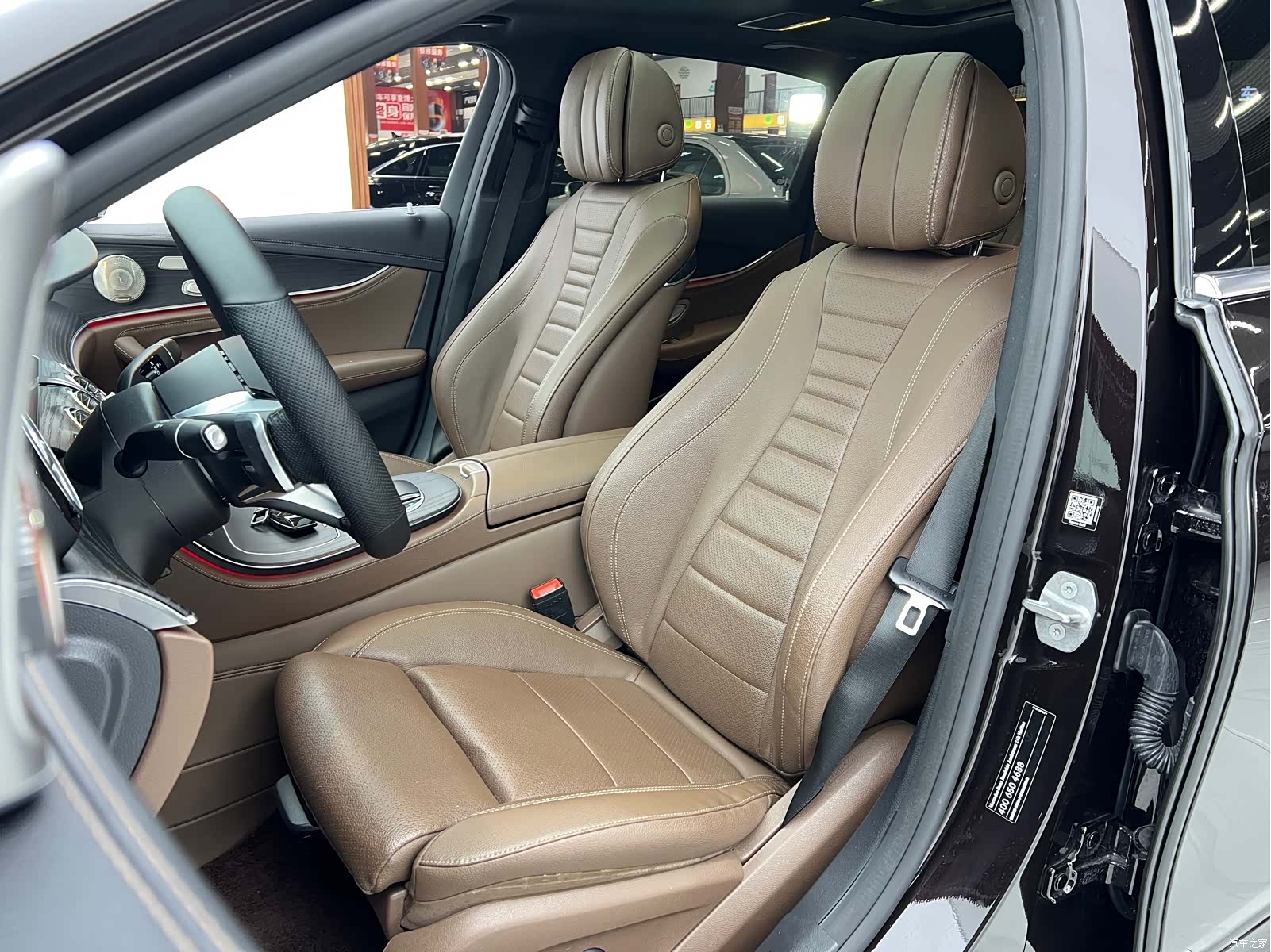 Mercedes-Benz E-Class, 2020 18