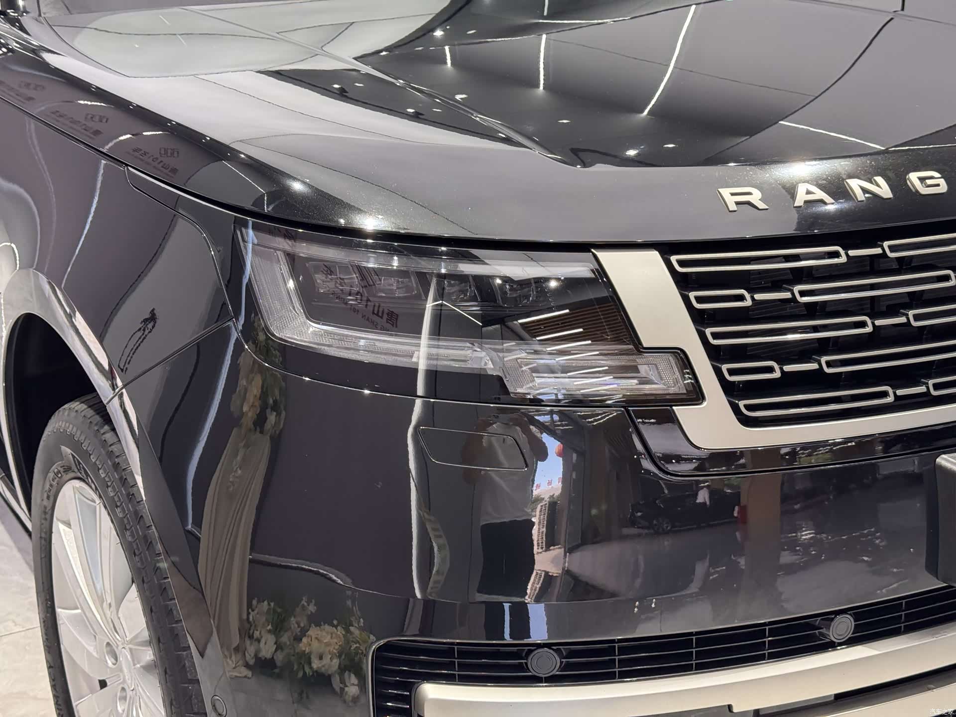 Land Rover Range Rover, 2023 все фото
