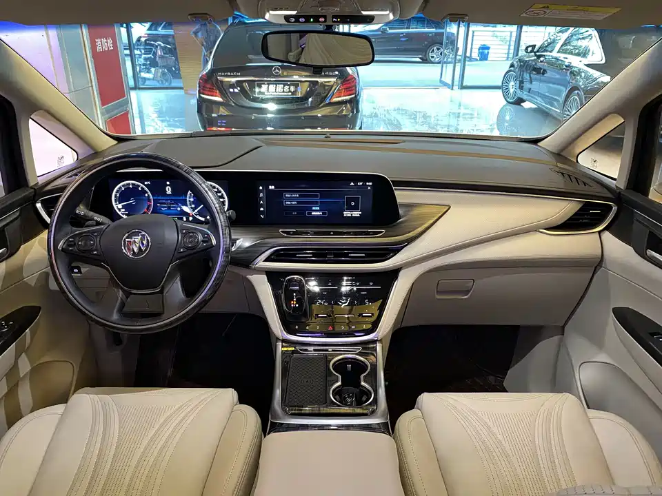 Buick GL8