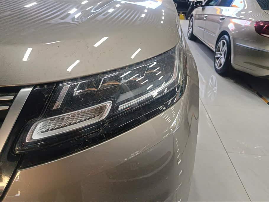 Land Rover Range Rover Star Pulse