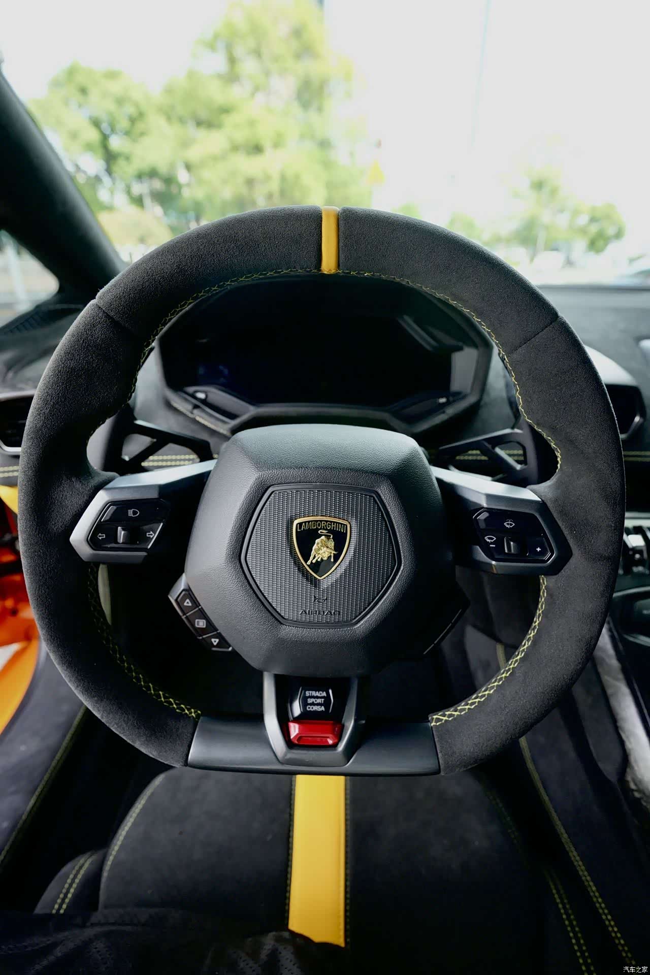Lamborghini Huracán, 2016 8