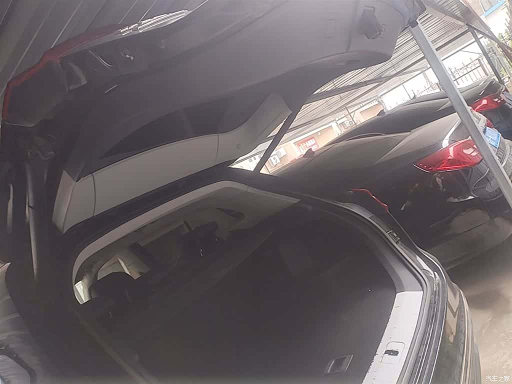 Hongqi HS5, 2023 19