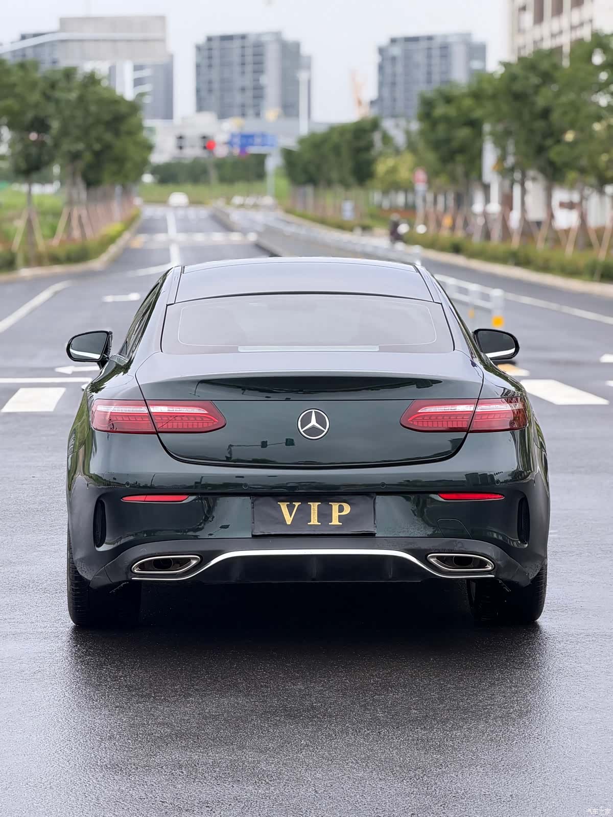 Mercedes-Benz E-Class, 2023 17