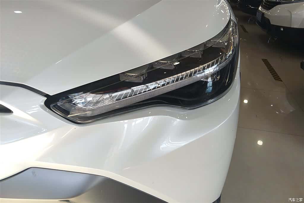 Toyota Frontlander, 2024 все фото
