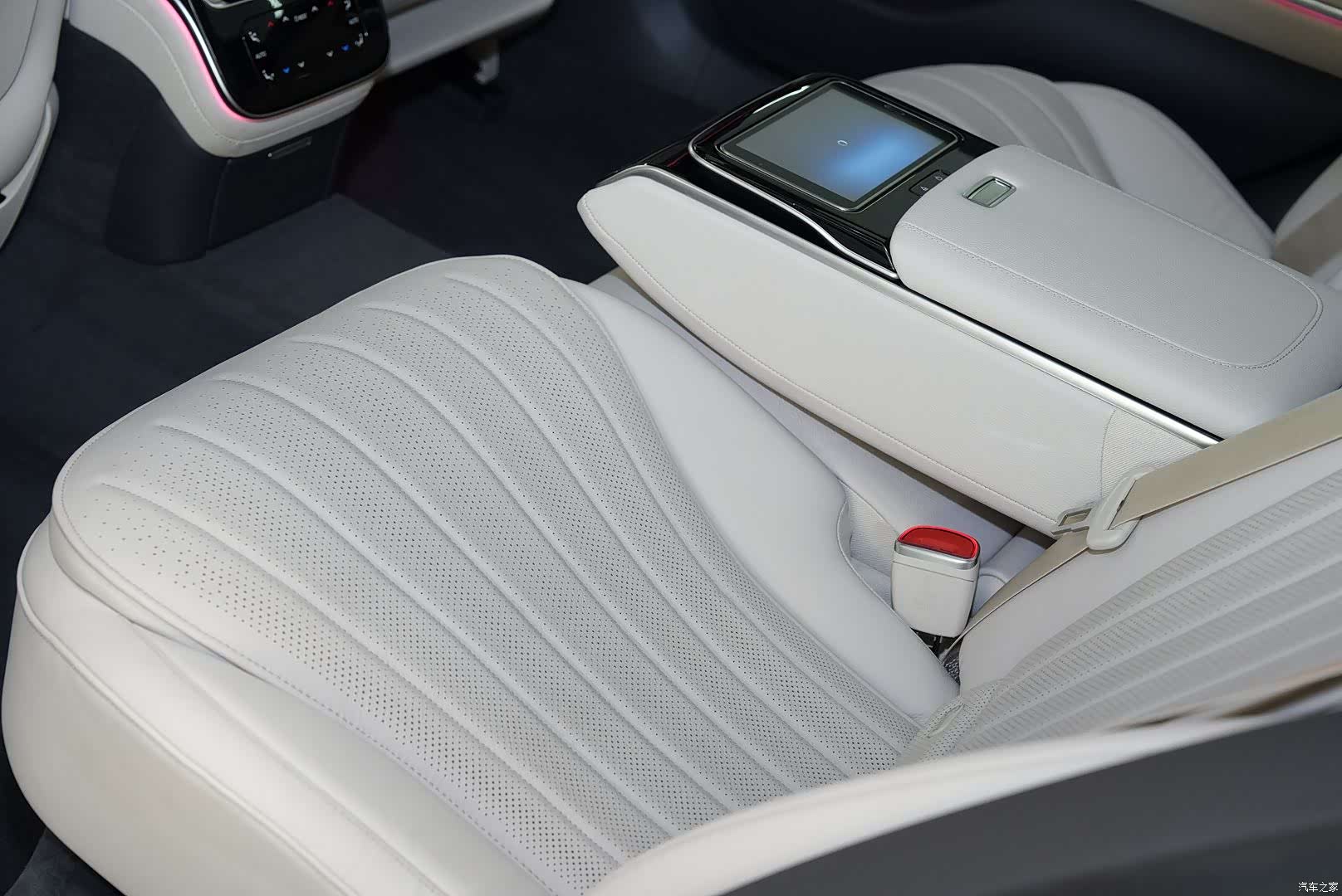 Mercedes-Benz S-Class, 2023 20