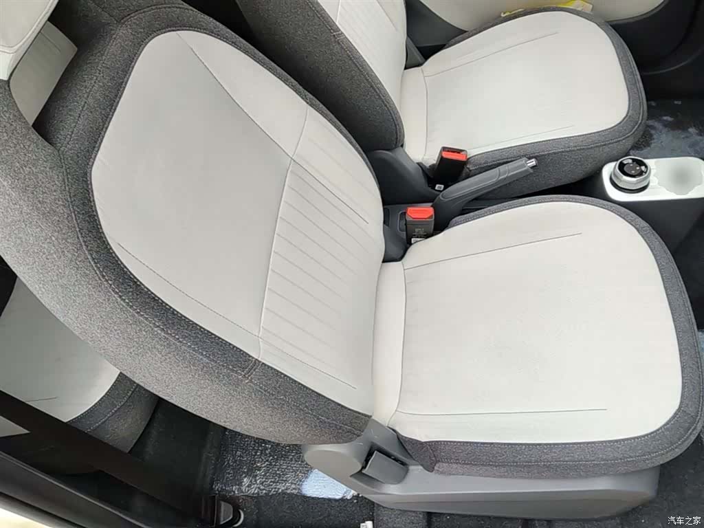 Geely Panda, 2025 25