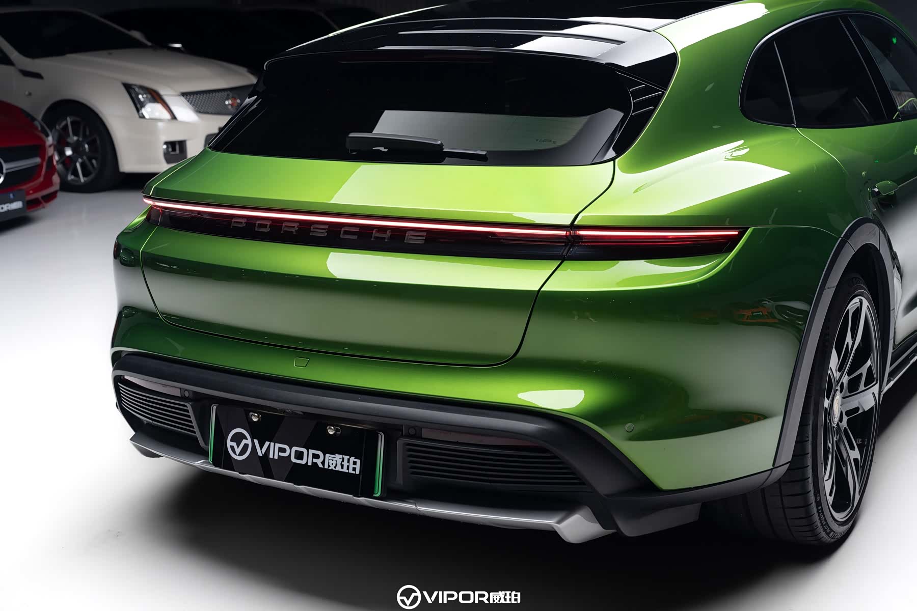 Porsche Taycan, 2023 15