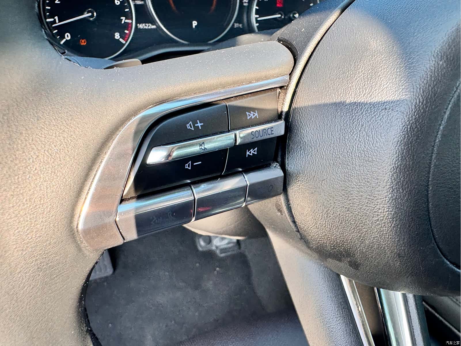 Mazda Mazda3, 2023 27