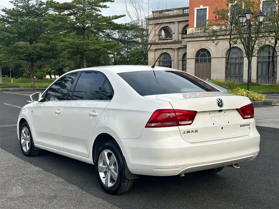 Volkswagen Santana