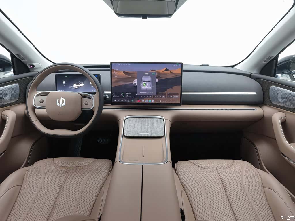 Leapmotor C11, 2026 все фото