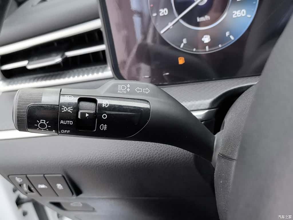 Kia K5, 2021 21