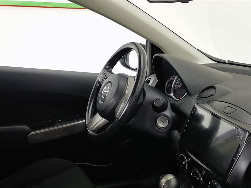 Mazda 2 Mazda 2