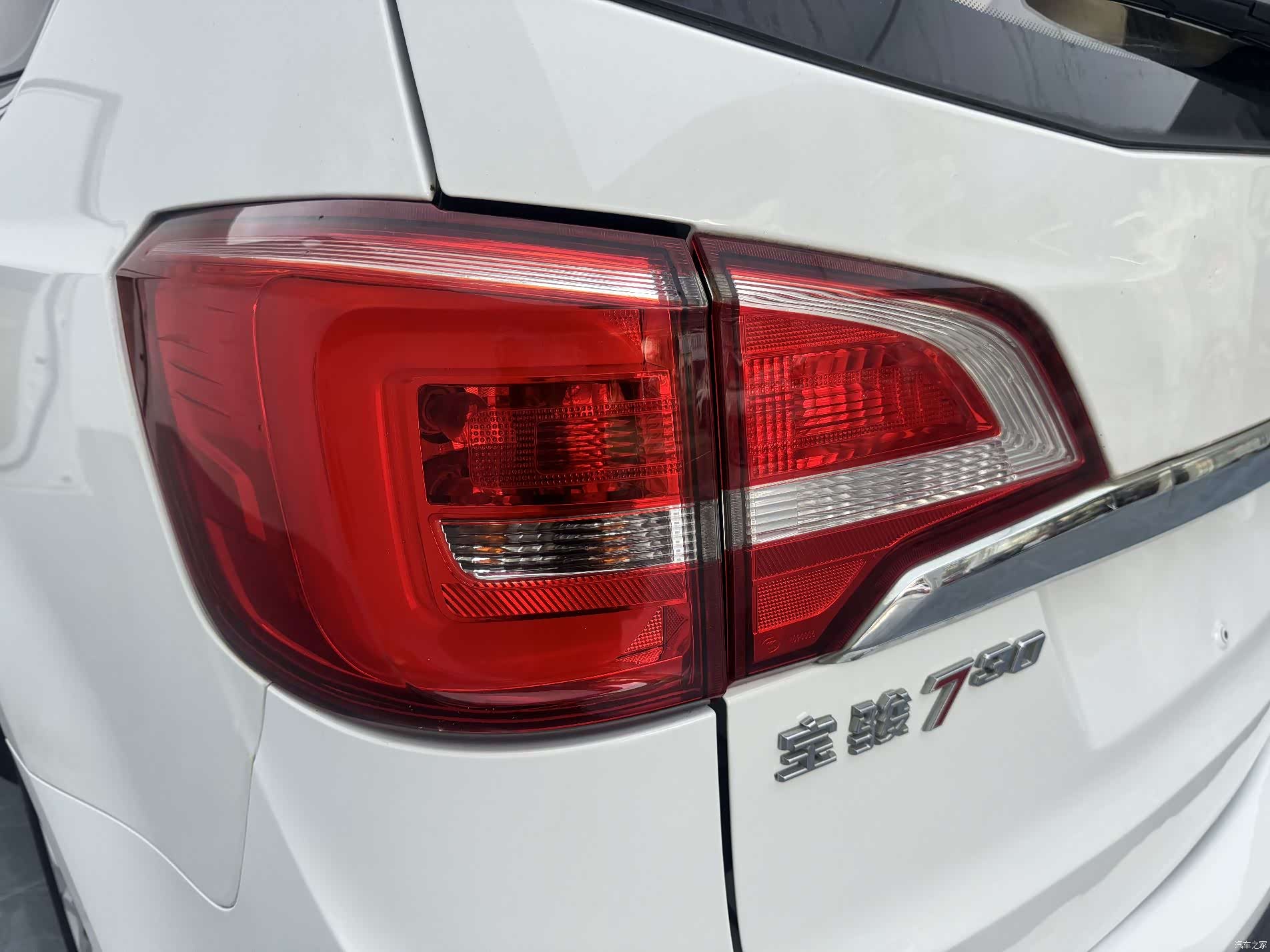 Wuling 730, 2018 15