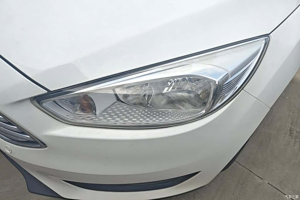 Ford Focus, 2018 все фото