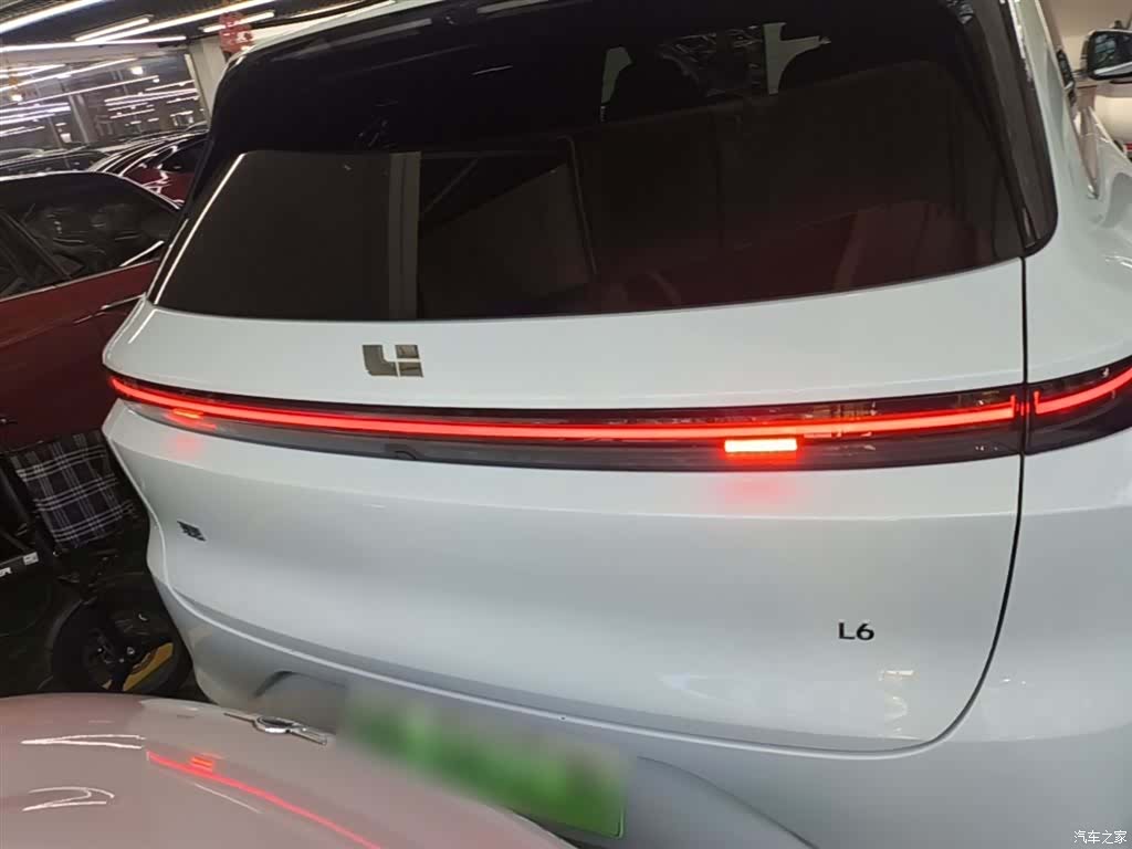 Li Auto L6, 2025 6