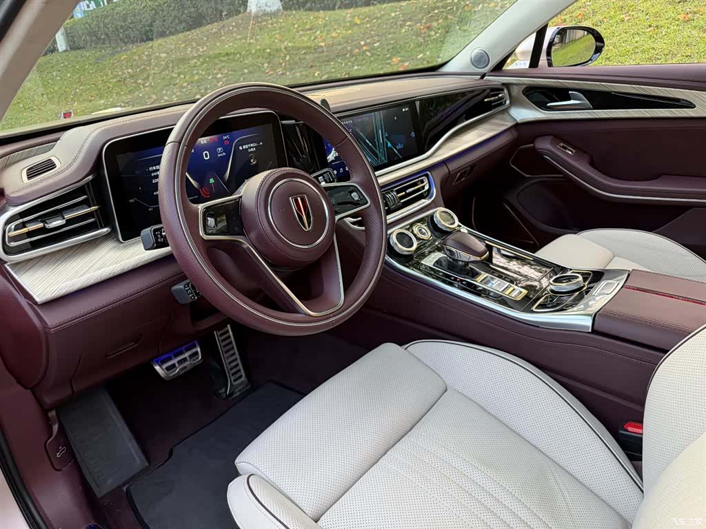 Hongqi H9, 2022 7