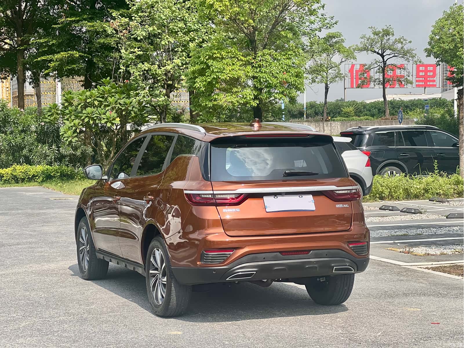 Geely X6, 2021 4