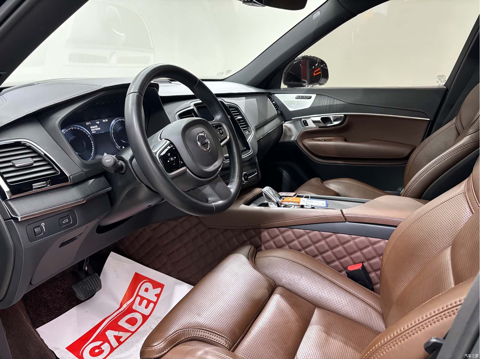 Volvo XC90, 2022 4