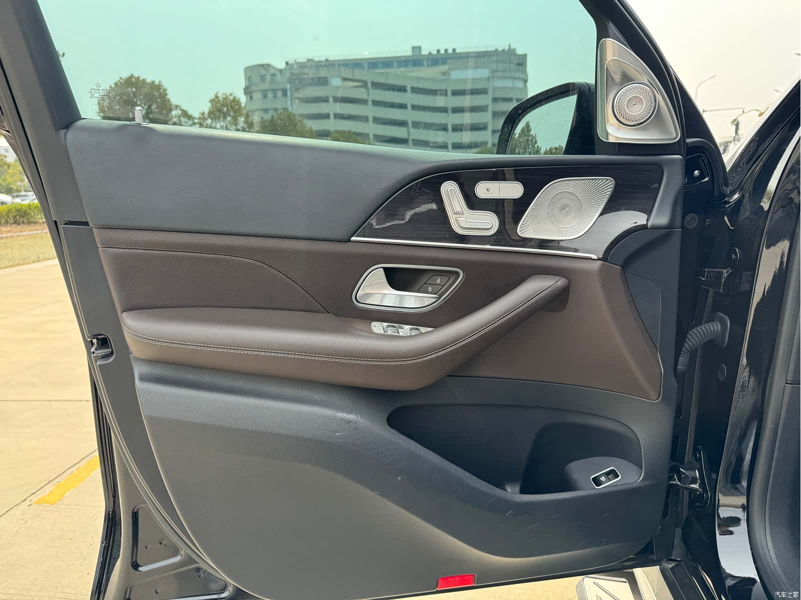 Mercedes-Benz GLE, 2021 4