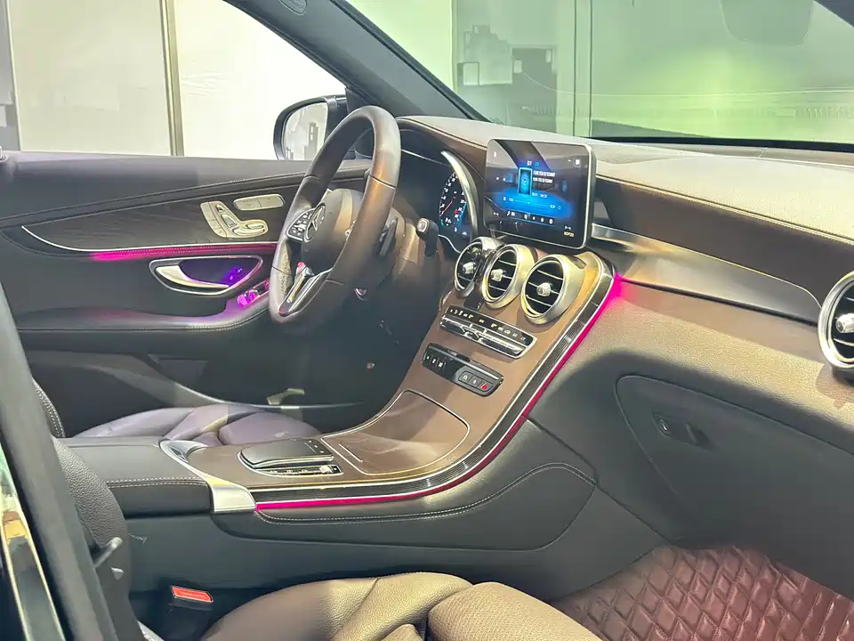 Mercedes-Benz GLC Mercedes-Benz GLC