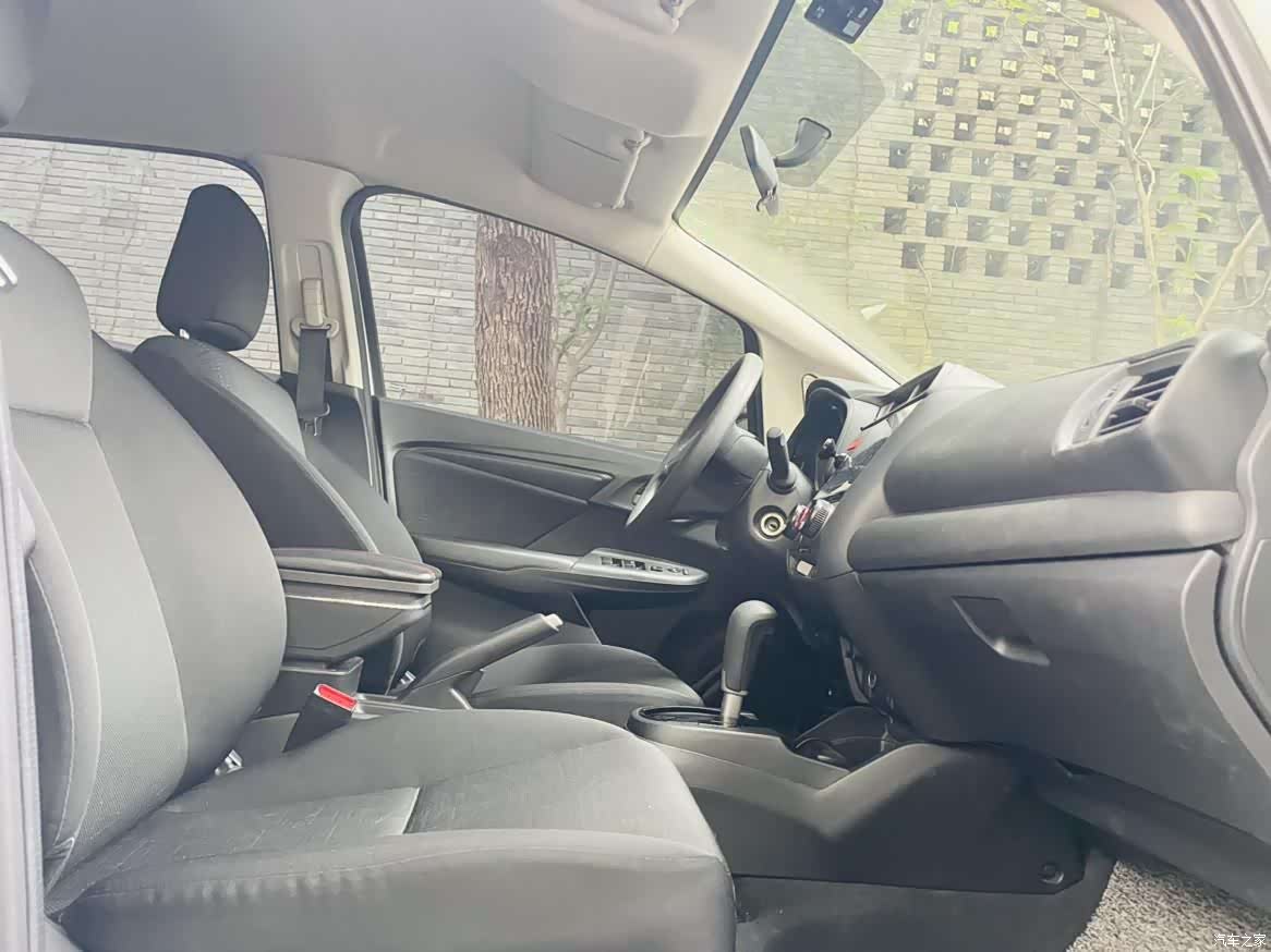 Honda Fit, 2016 9