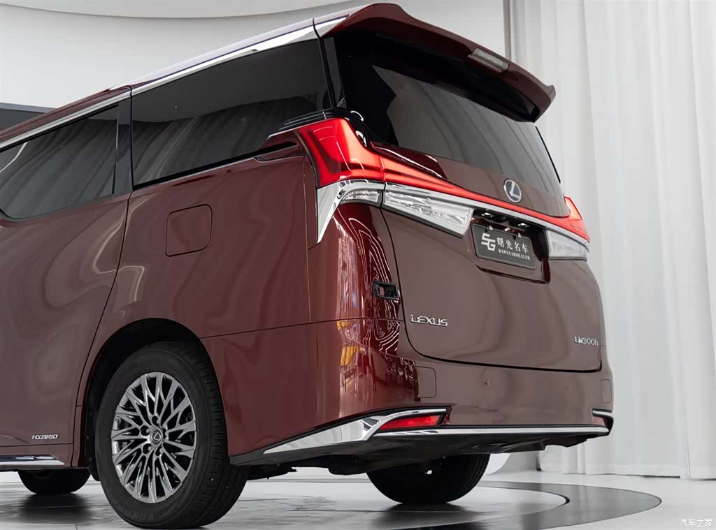Lexus LM, 2020 20