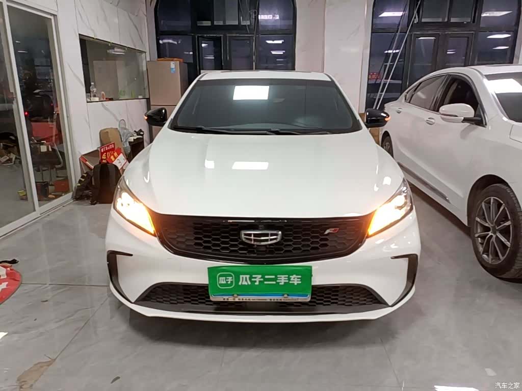 Geely Binray, 2021 3
