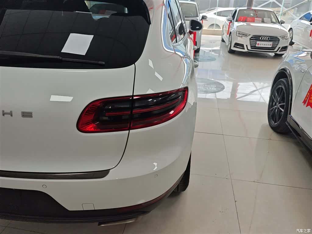 Porsche Macan, 2015 8