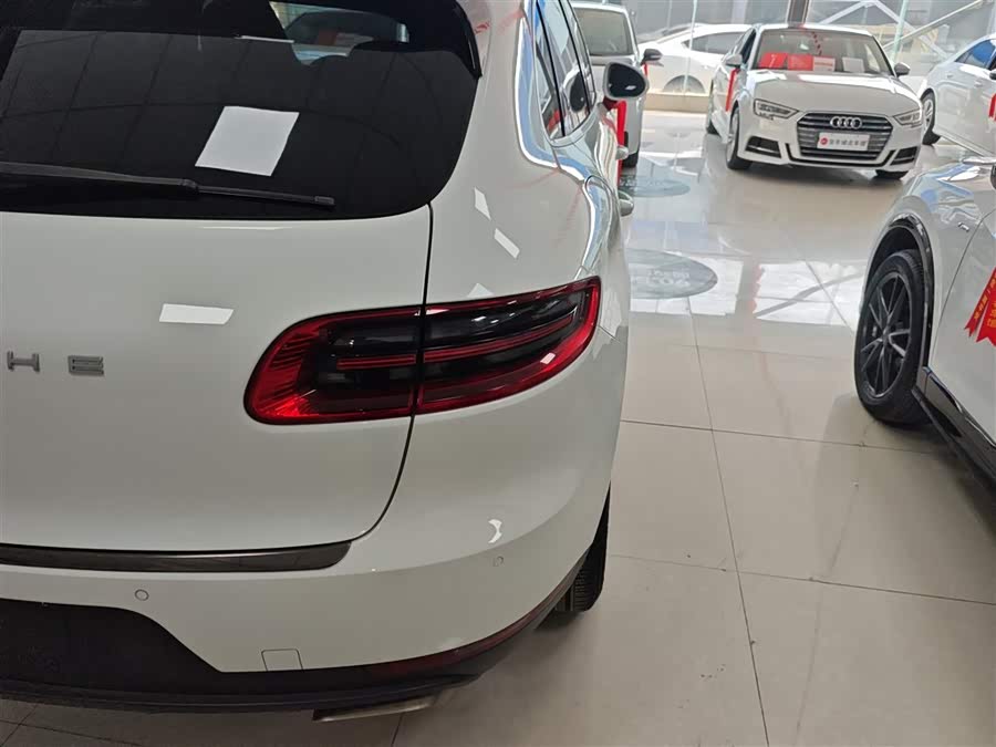 Porsche Macan 2015, фото 8