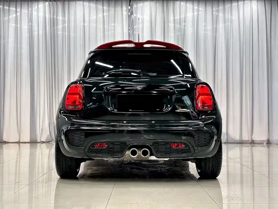 MINI JCW