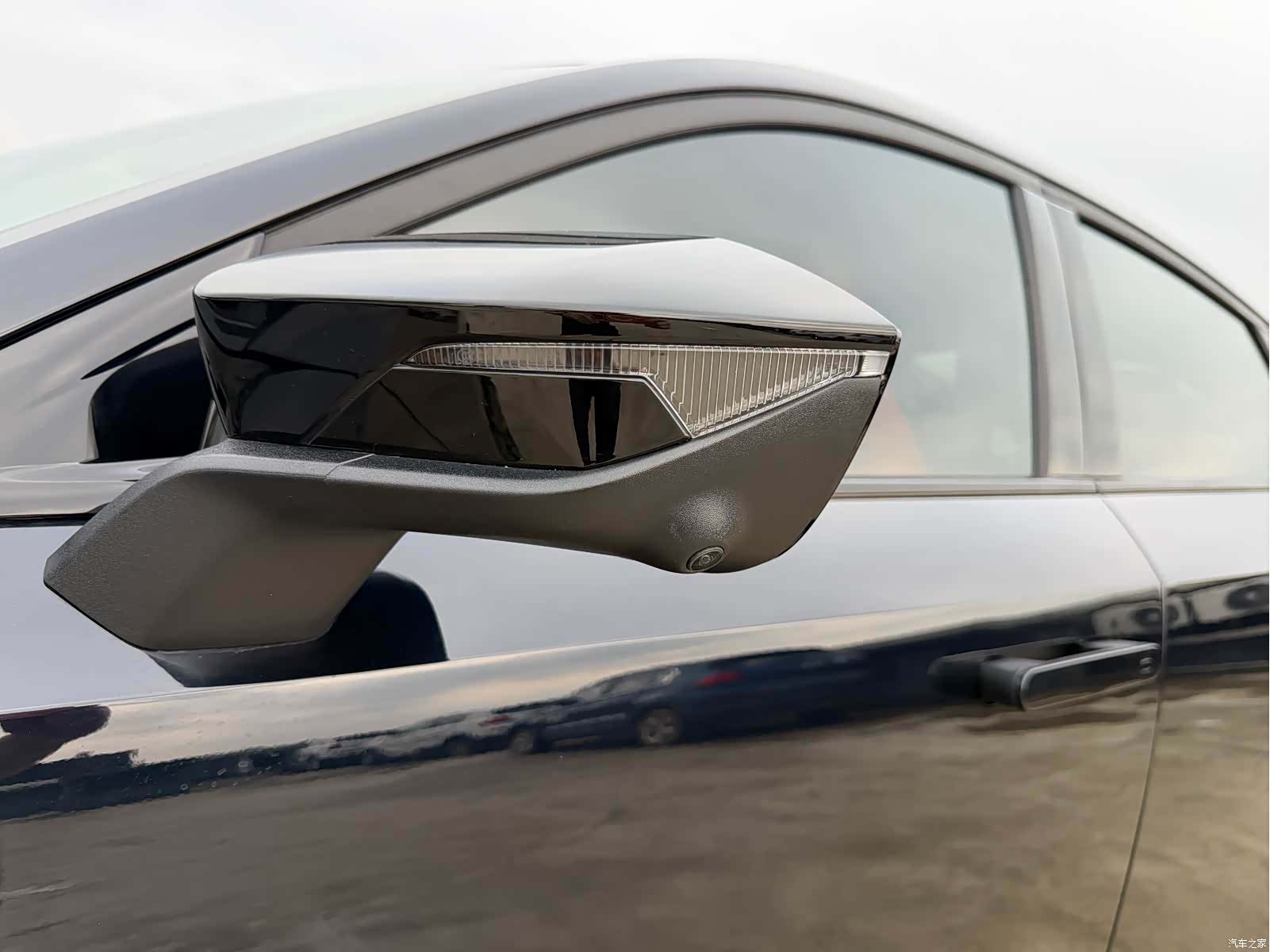 Changan UNI-V, 2023 4