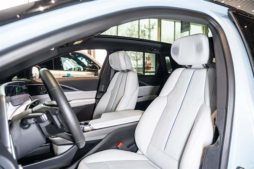 Cadillac IQ, 2025 9