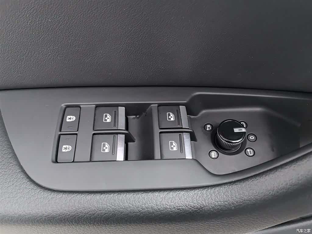 Audi A6L, 2021 9
