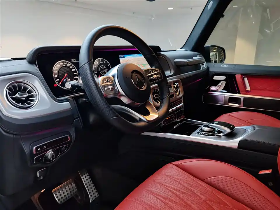 Mercedes-Benz G-class