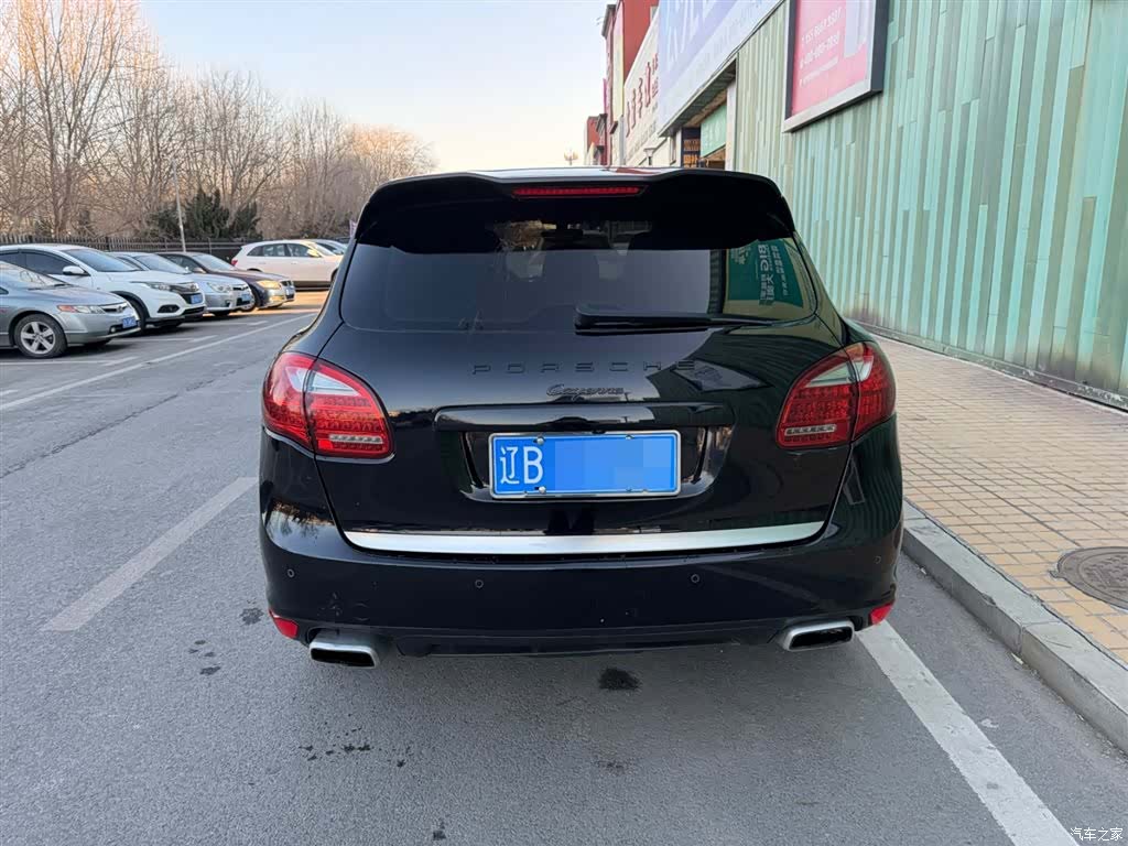 Porsche Cayenne, 2011 13