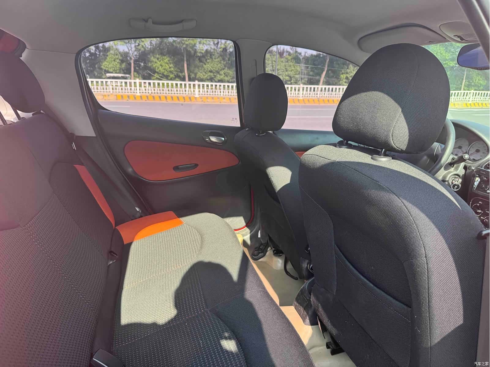Citroen C2, 2013 13