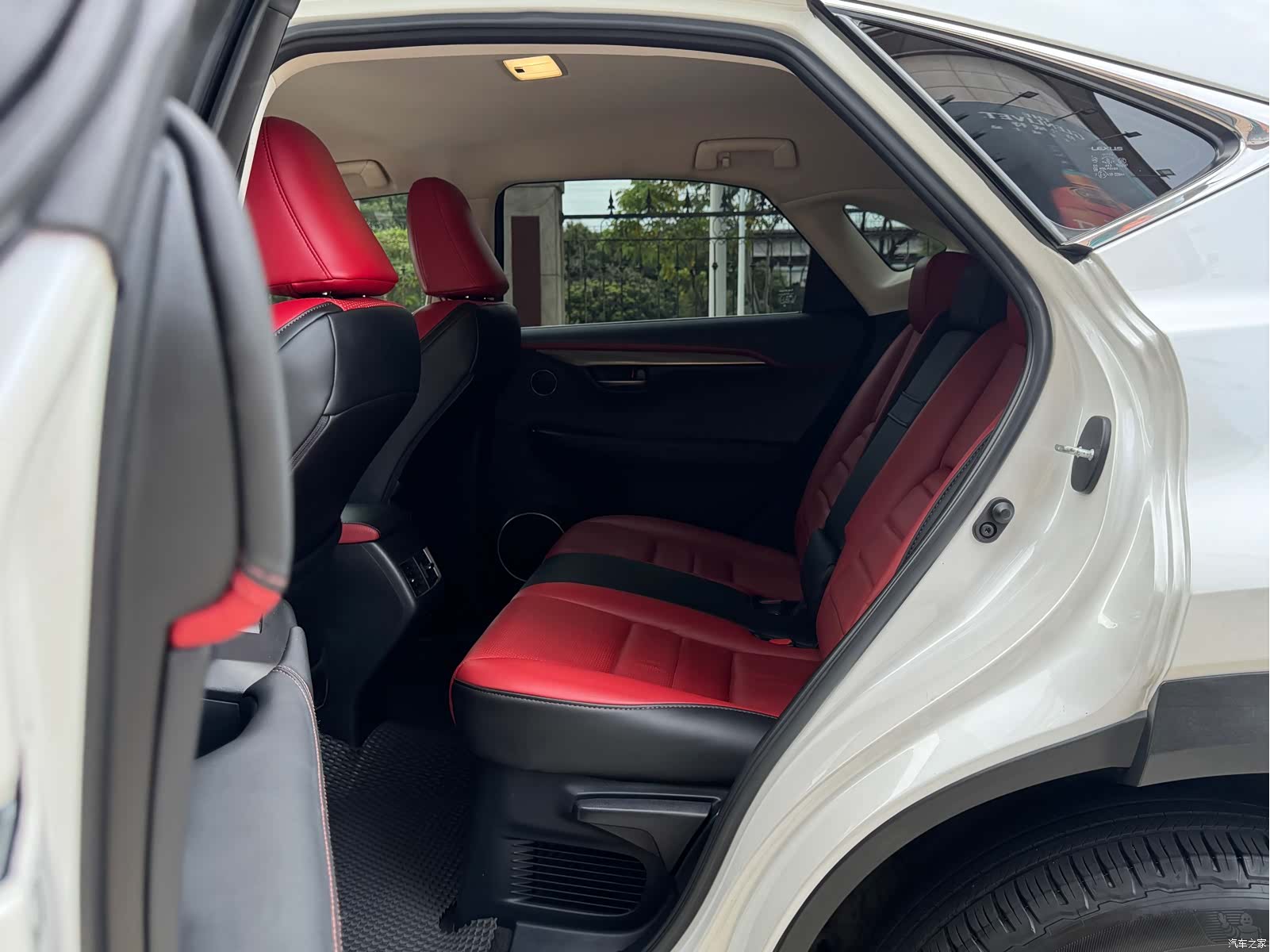 Lexus NX, 2017 10