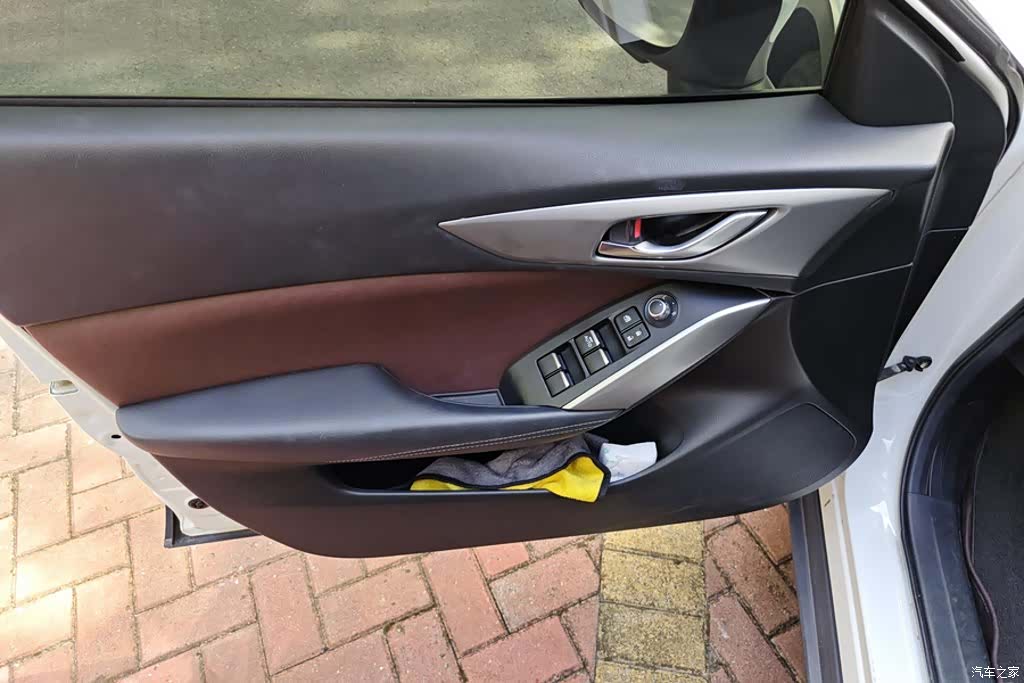 Mazda CX-4, 2018 7