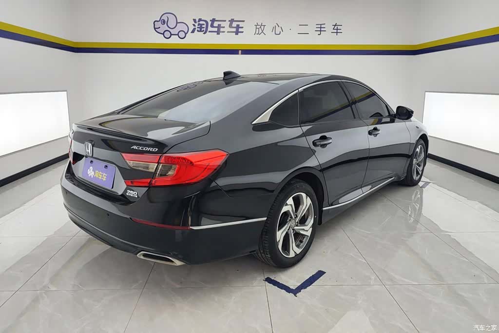 Honda Accord, 2019 3
