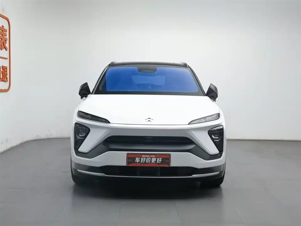 NIO ES6