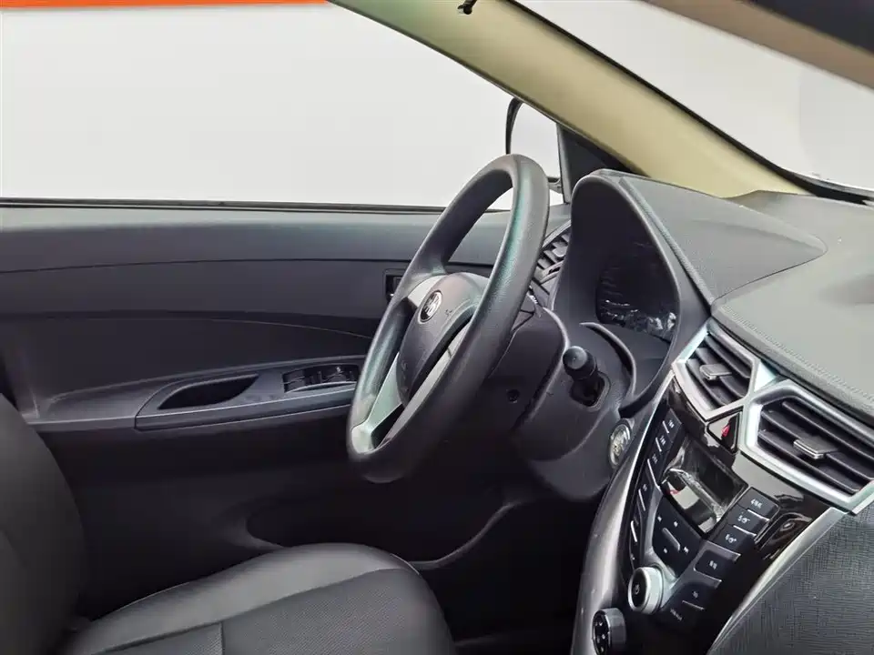 BYD F3