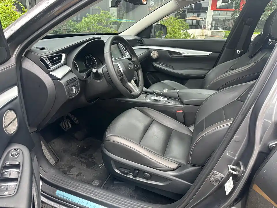 Infiniti QX50