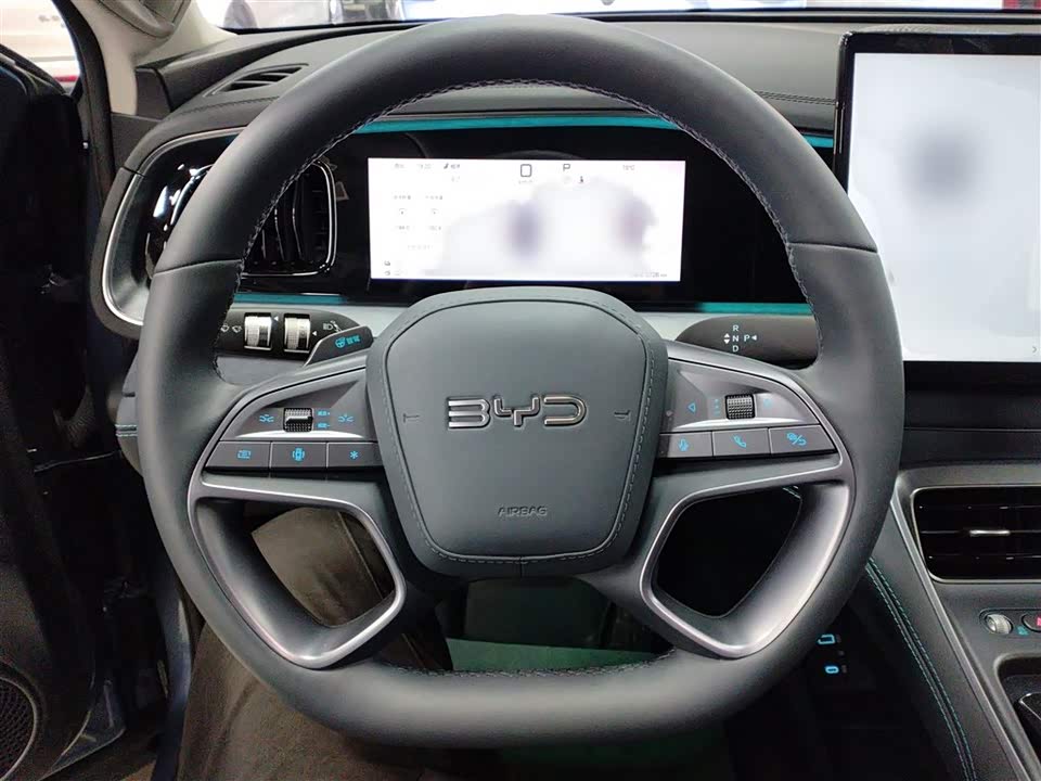 BYD Sea Lion 07 DM-i