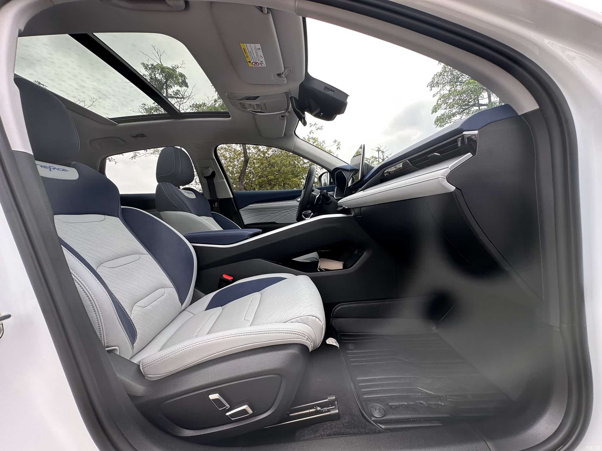 Geely Preface, 2022 13