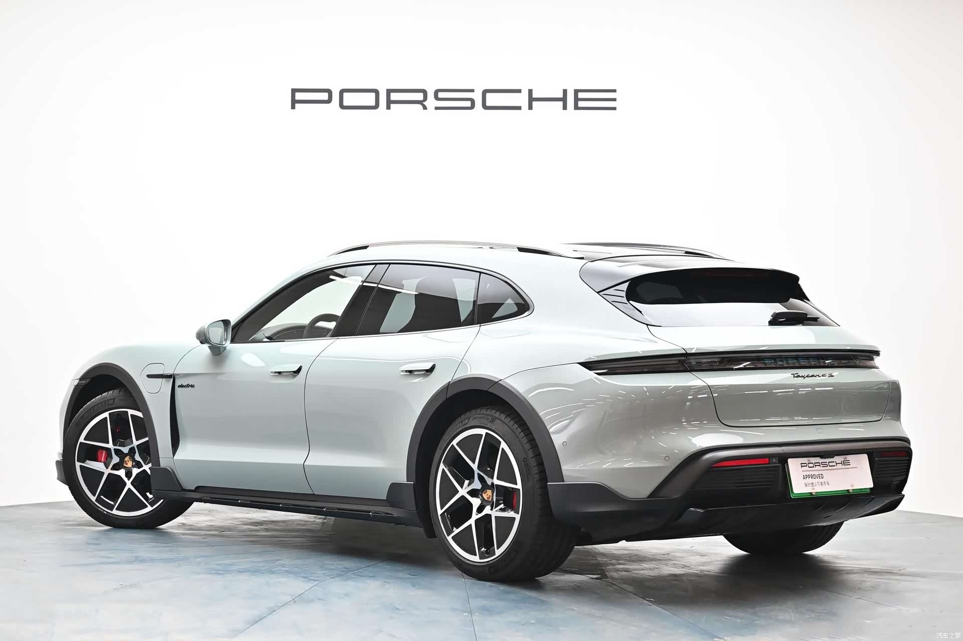 Porsche Taycan, 2025 14