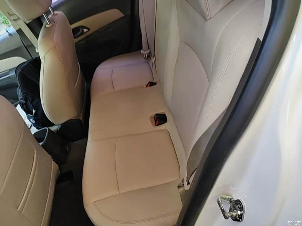 Chevrolet SL, 2015 17