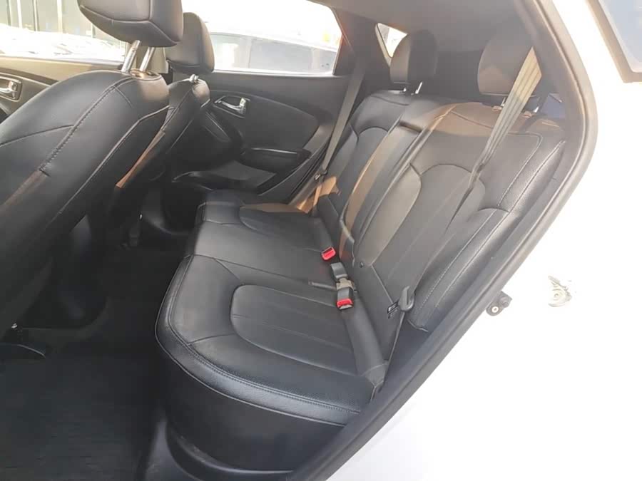 Hyundai Hyundai ix35 2015, фото 12