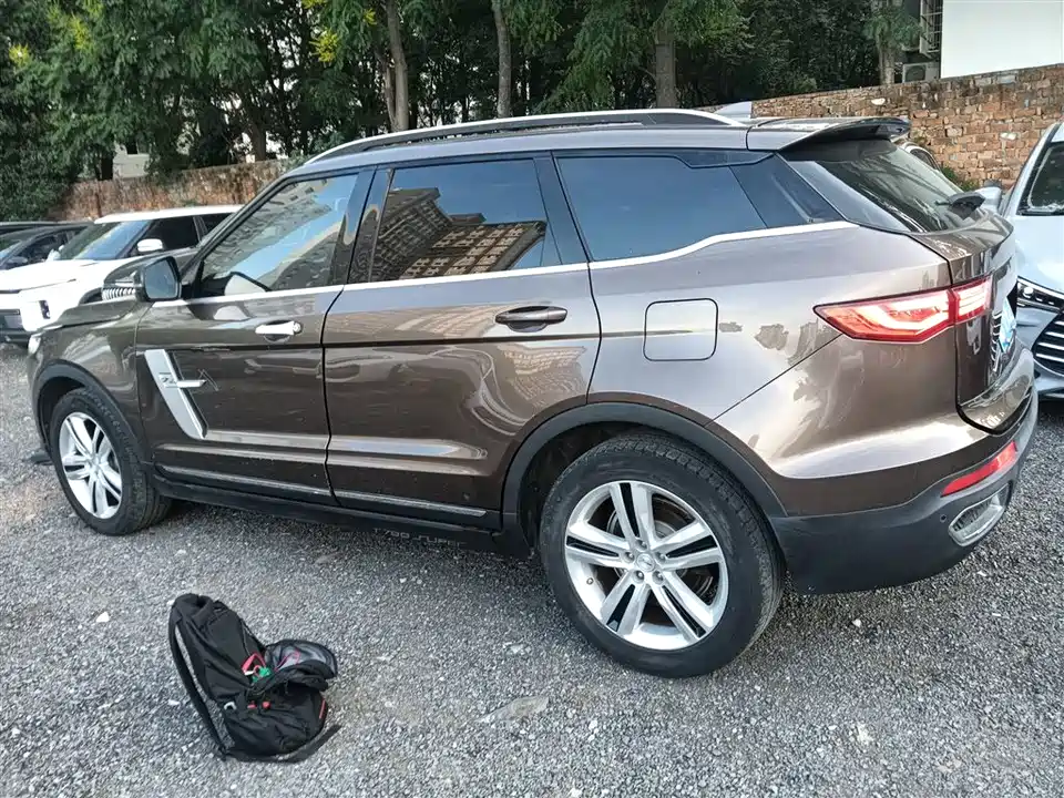 Zotye T700