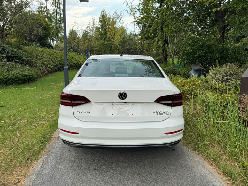 Volkswagen Lavida