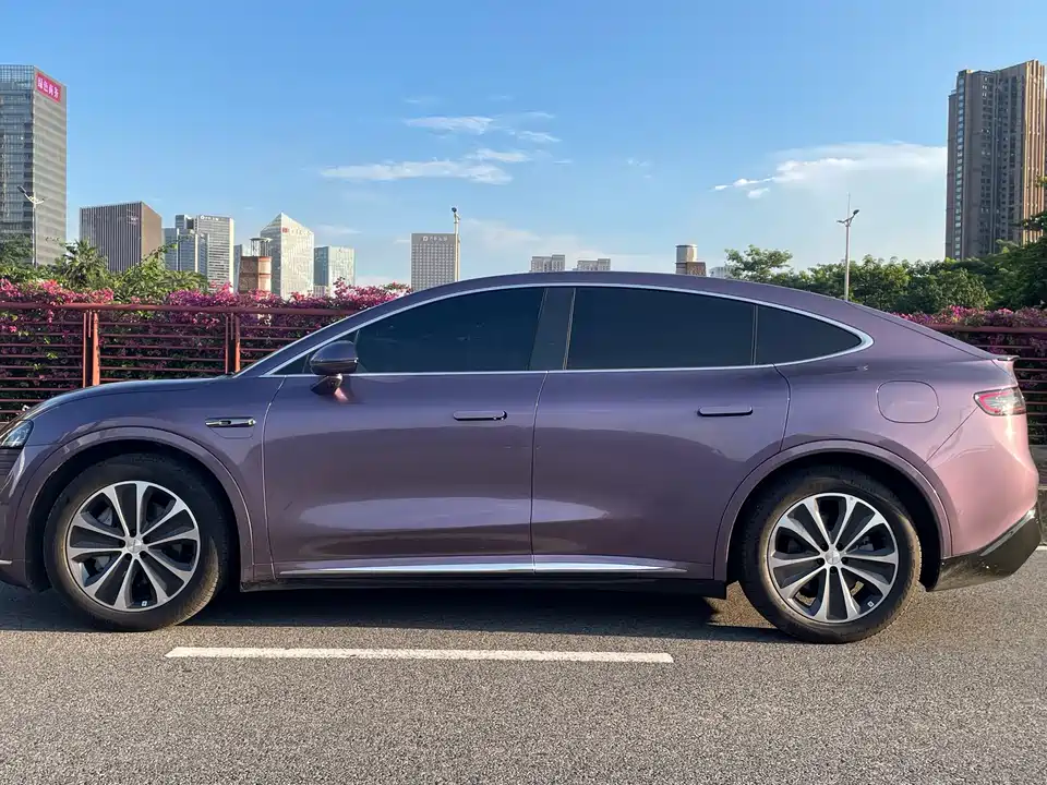 HarmonyOS Wisdom World R7